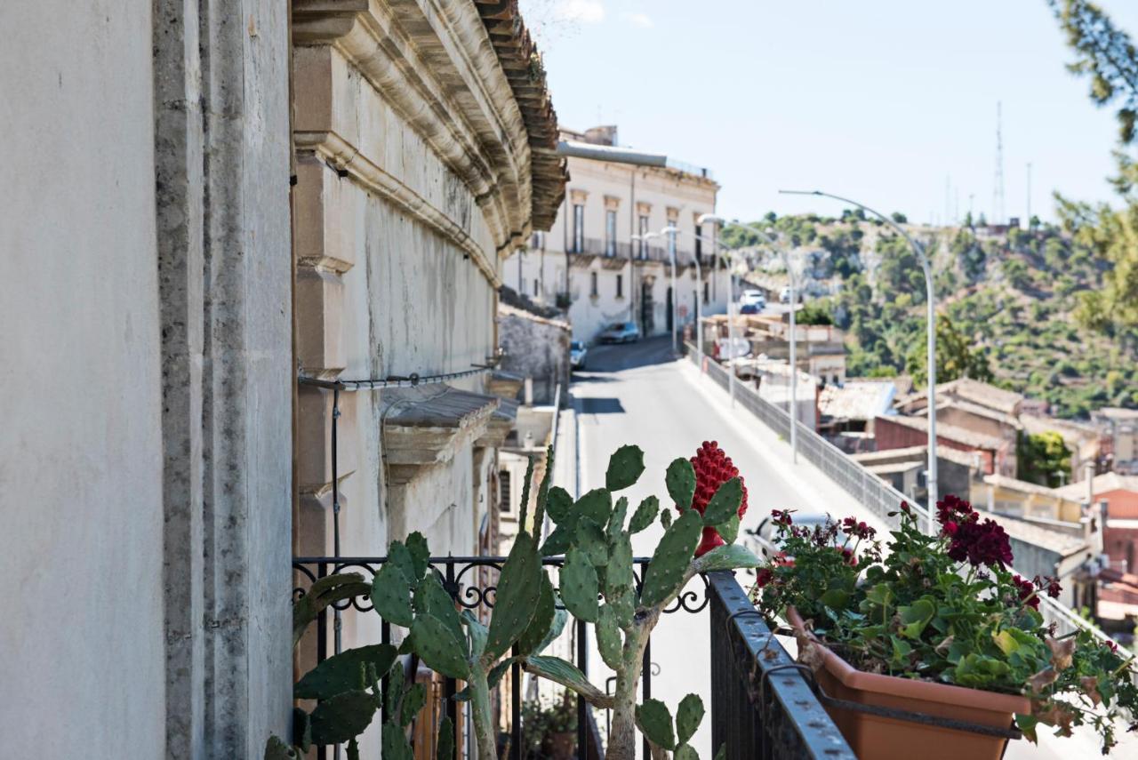 Le Stanze Del Cioccolato Bed & Breakfast Modica Exterior photo