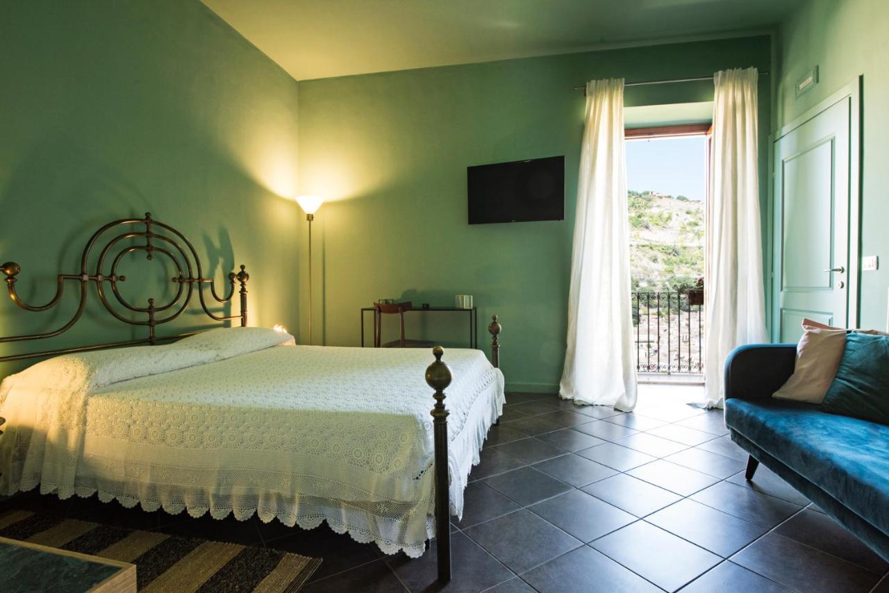 Le Stanze Del Cioccolato Bed & Breakfast Modica Exterior photo